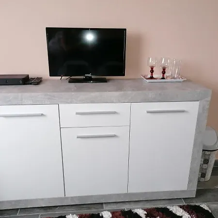 Napfeny Szallas Gazde/Camere de închiriat