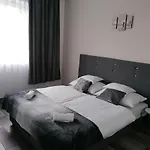 Napfeny Szallas ホームステイ