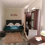 Napfeny Szallas *