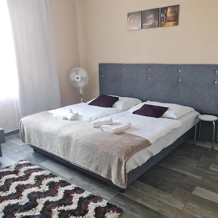 Kwatera prywatna Napfeny Szallas Segedyn