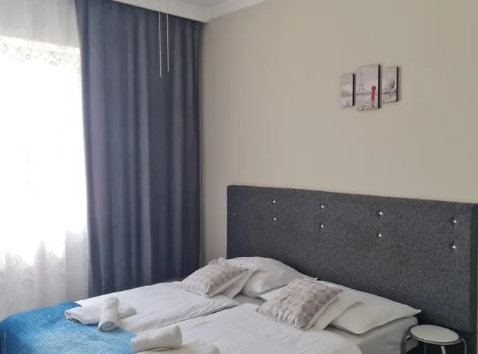 Napfeny Szallas Segedín